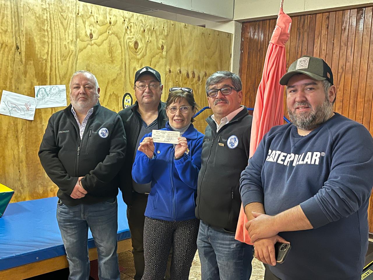 Asoducam de Castro realiza importante donación a la Corporación de rehabilitación del Club de Leones de Ancud