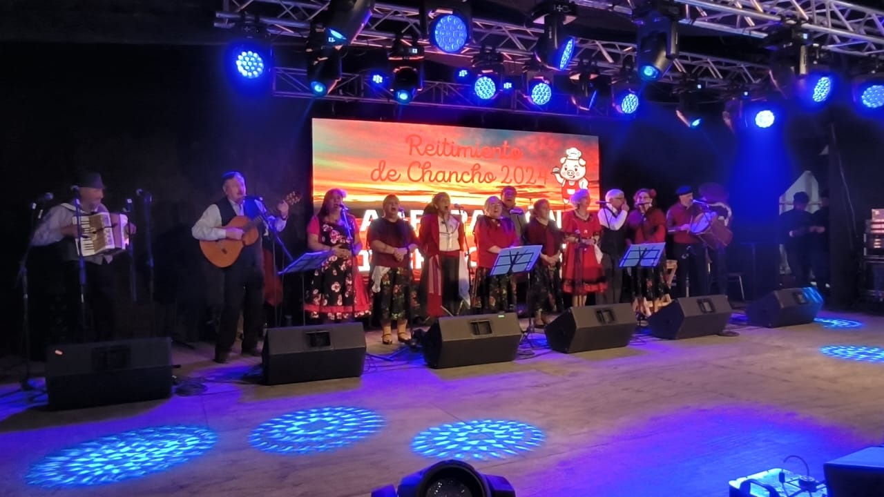 Queilen se luce con su Reitimiento de Chancho