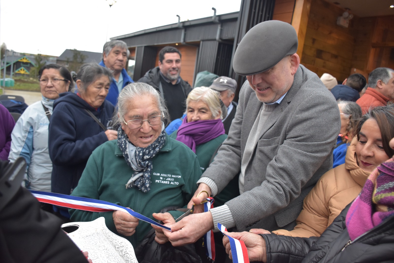 Autoridades inauguraron Centro de Día del Adulto Mayor en Chonchi