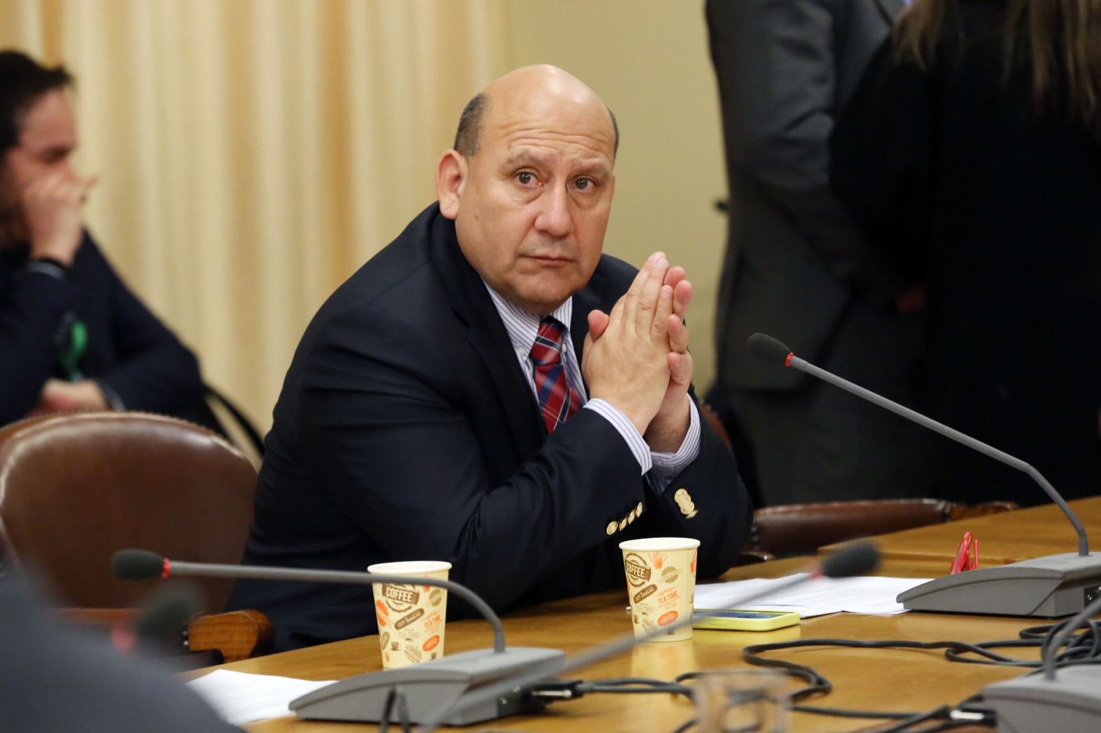 Diputado Bórquez pide urgencia a proyecto que establece el soterramiento de cables