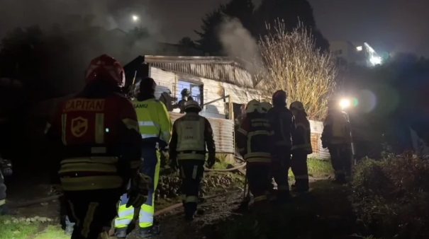 Incendio en Puerto Montt termina con una persona fallecida