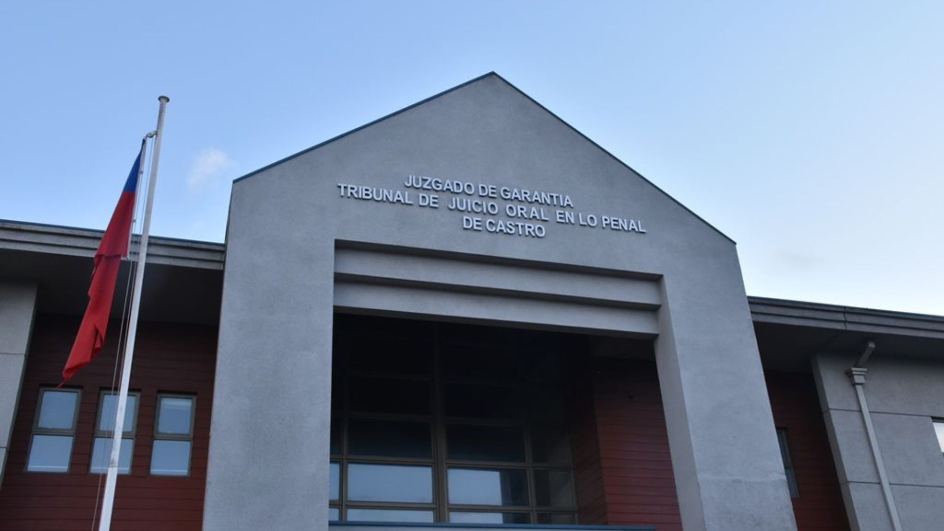 Condenan a diez años de cárcel a pareja por crimen en Chonchi