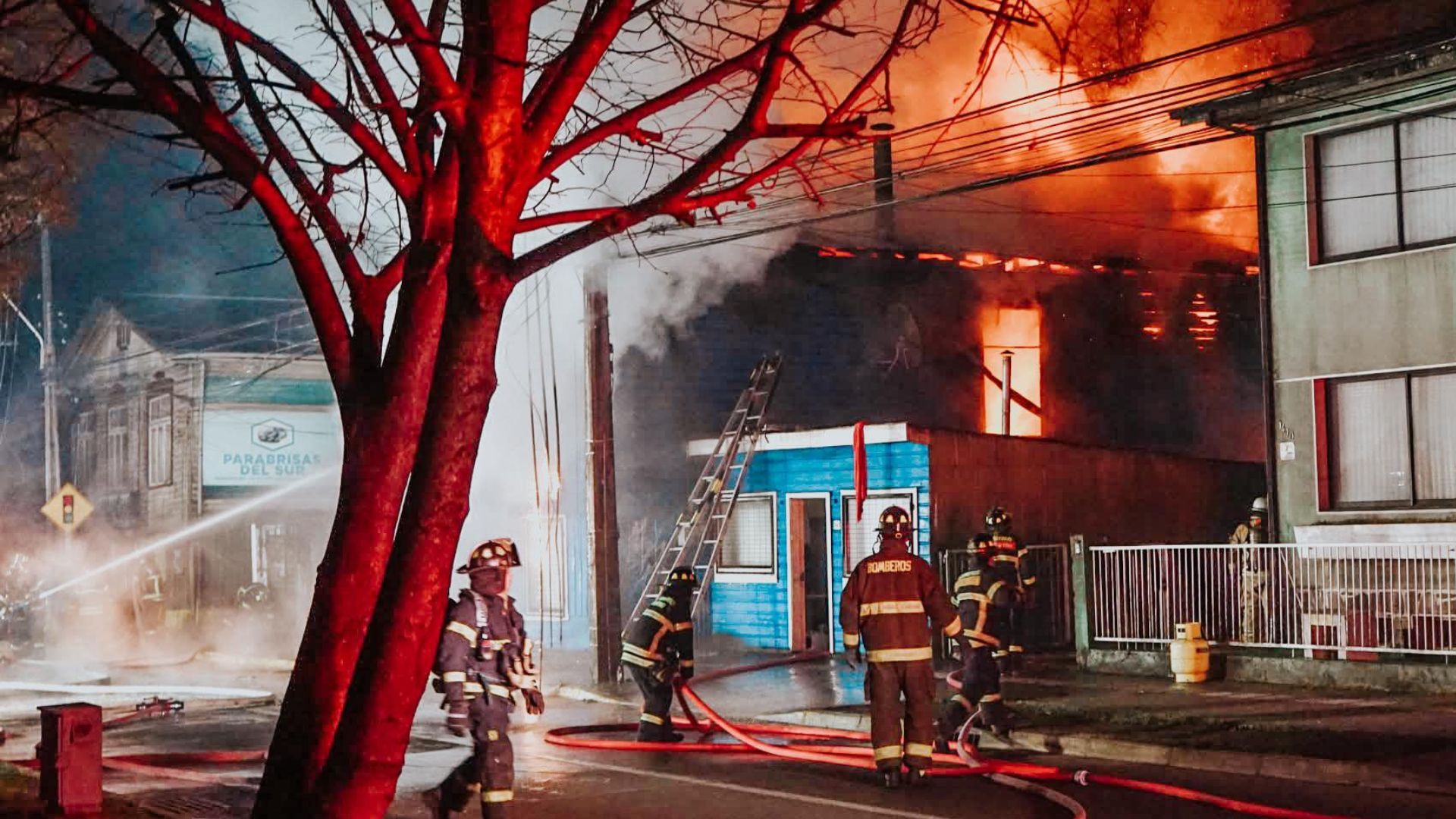 Osorno en llamas tras seguidilla de incendios que dejan 27 damnificados