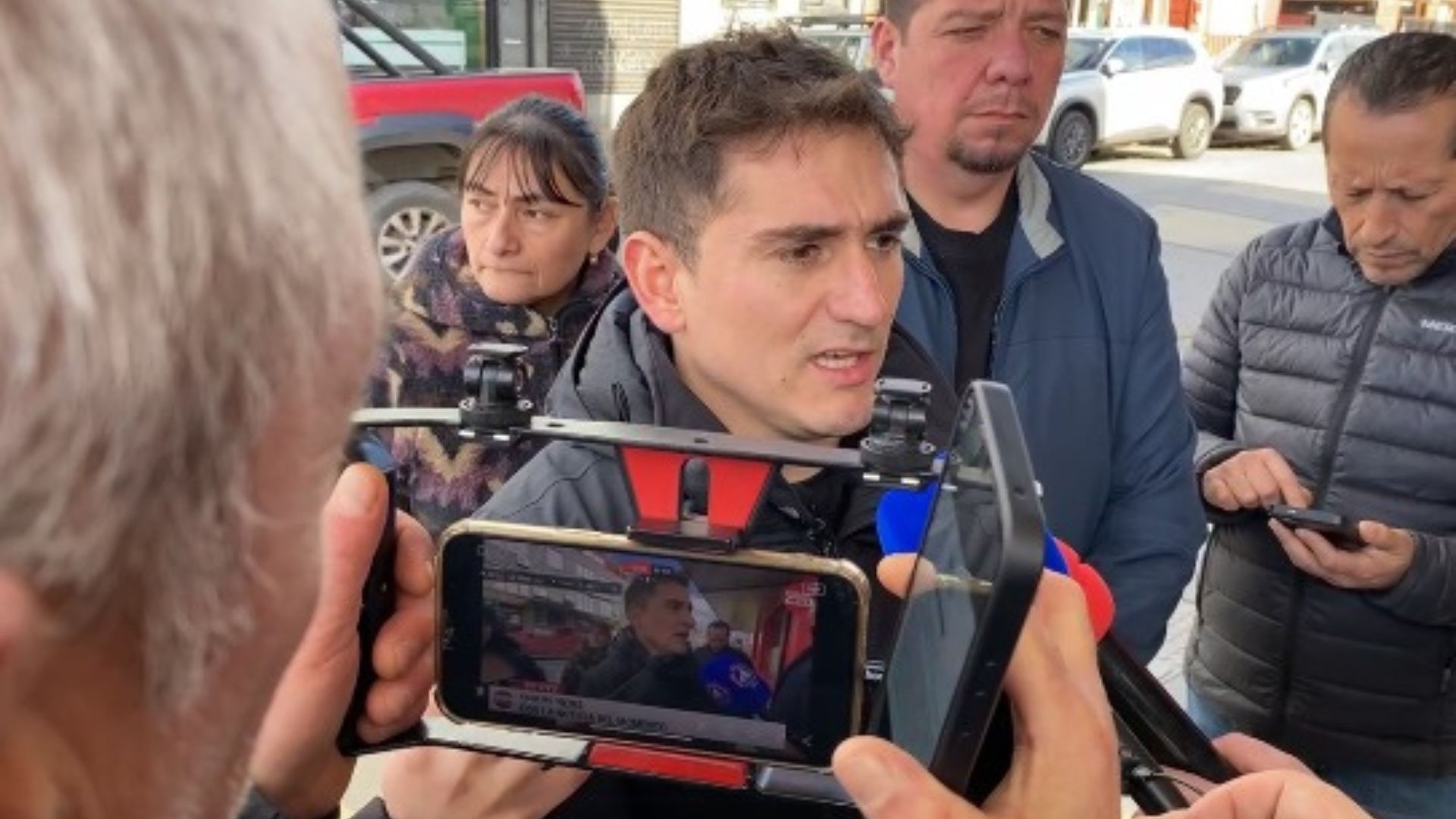 Concejal de Castro reconoce error tras difundir información falsa sobre supuesto fallecimiento