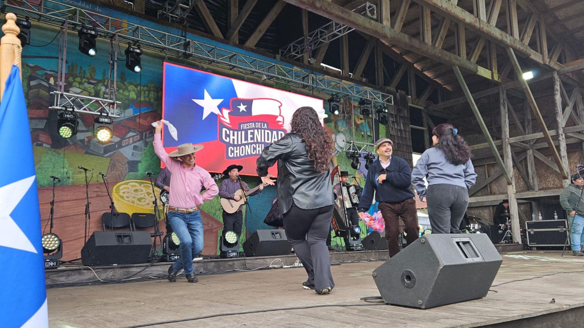 Chonchi se llena de folclor y sabor con la “Fiesta de la Chilenidad”