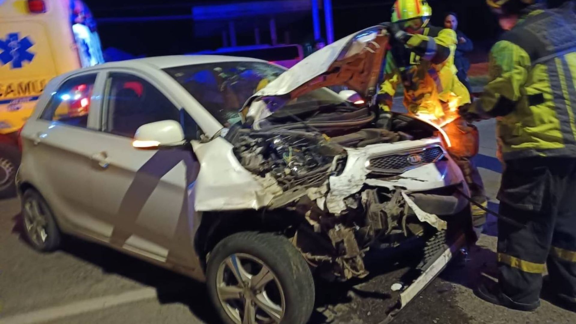 Conductor ebrio se entrega tras atropellar a hombre que quedó grave en Quellón