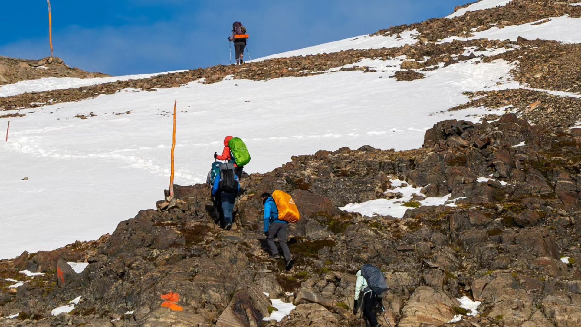 Emergencia en Torres del Paine: dos fallecidos y varios turistas desaparecidos