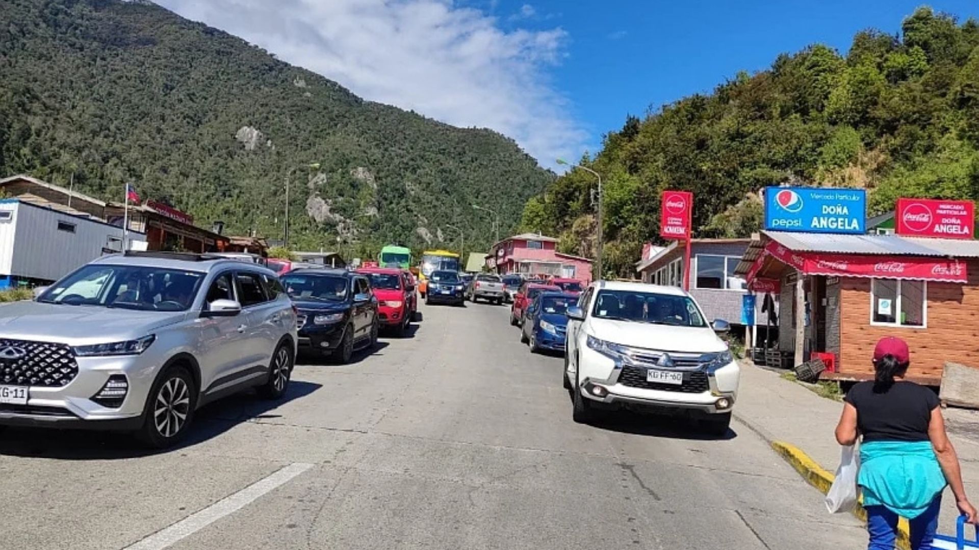 Temporada estival tensiona Ruta Bimodal y extiende esperas en Caleta La Arena