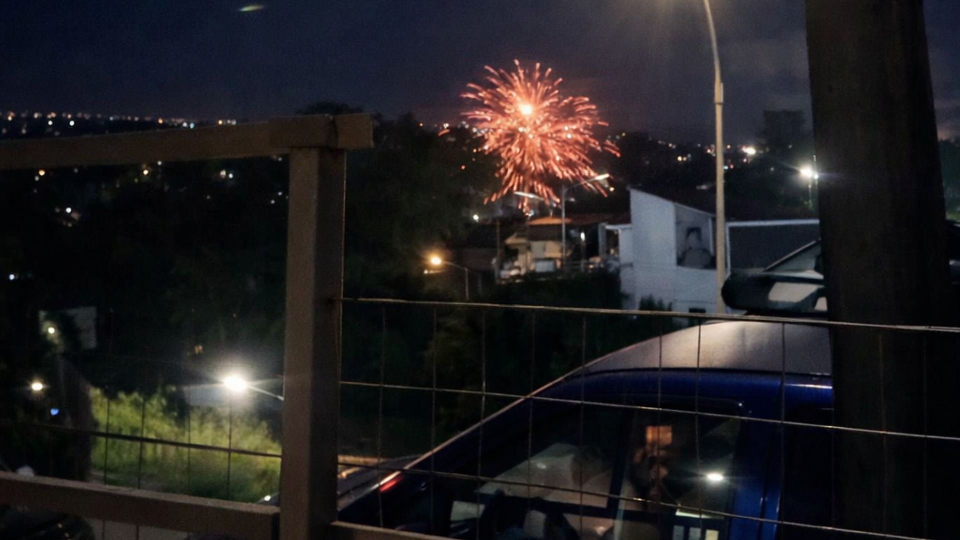 Fuegos de Año Nuevo dejaron a Chiloé entre llamas, humo y apagones