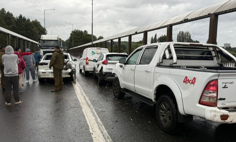 Choque múltiple genera congestión vehicular en el puente Chauracahuín
