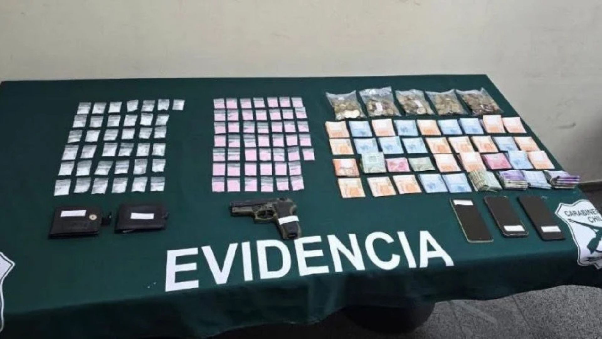 Detienen en Quellón a sujeto por microtráfico con más de 3 millones en efectivo