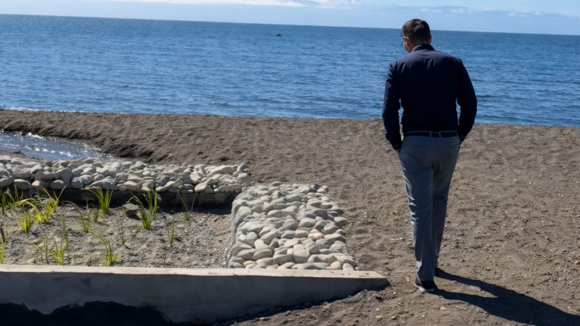 Frutillar instala humedal artificial para proteger las aguas del lago