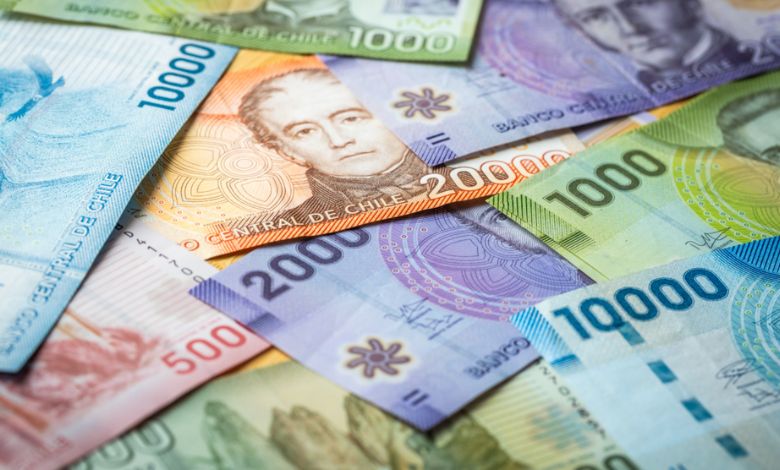 Chile inicia definiciones para el reajuste del sueldo mínimo que podría regir desde mayo