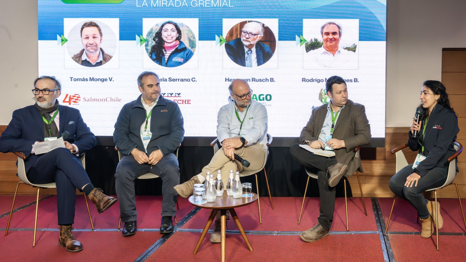 IA y sustentabilidad marcaron el debate en seminario alimentario en Puerto Varas