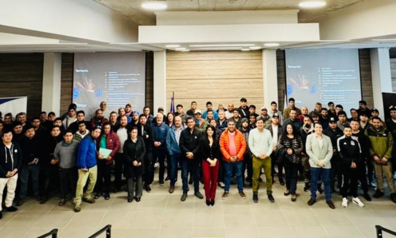 Más de 100 instaladores eléctricos de Chiloé fueron capacitados por Saesa