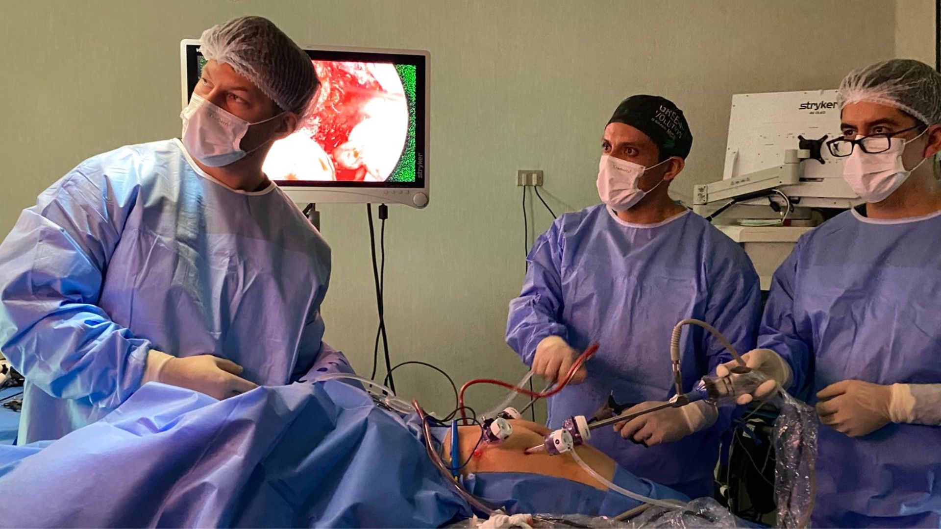 Hospital de Castro realiza cirugías de alta complejidad en patologías del piso pélvico