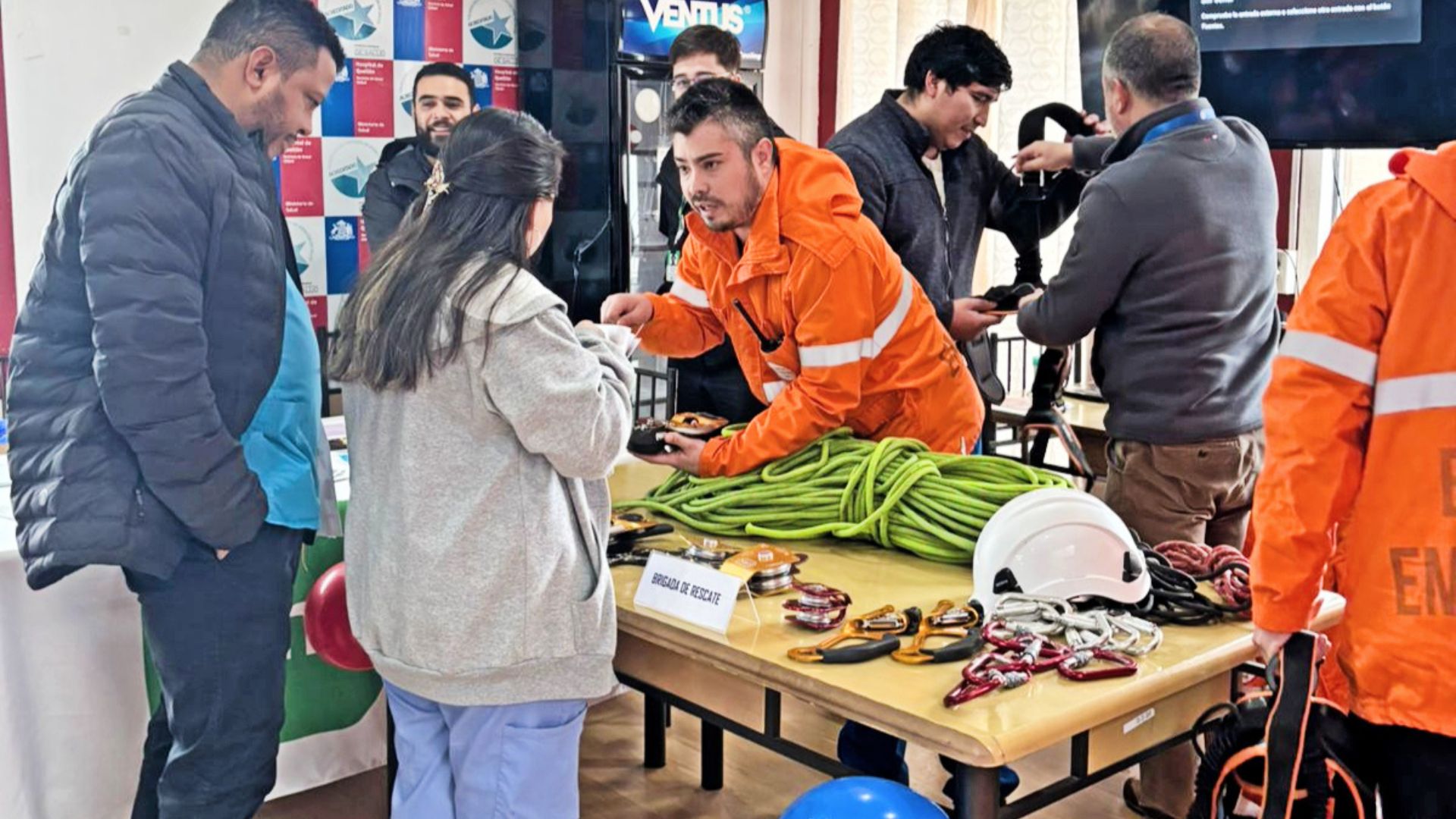 Hospital de Quellón realiza Feria Participativa en el marco de la semana mundial de la seguridad y salud en el trabajo