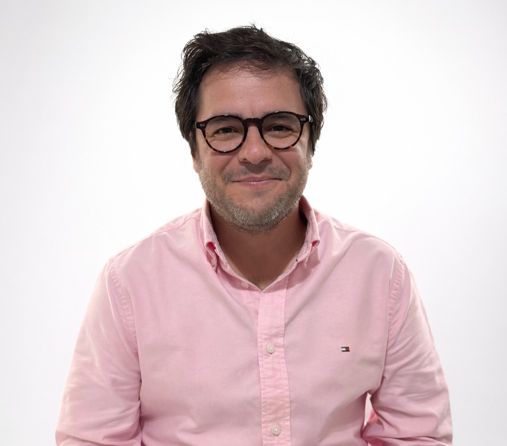 Las caídas en personas mayores: un factor subestimado que la medicina puede y debe detectar a tiempo