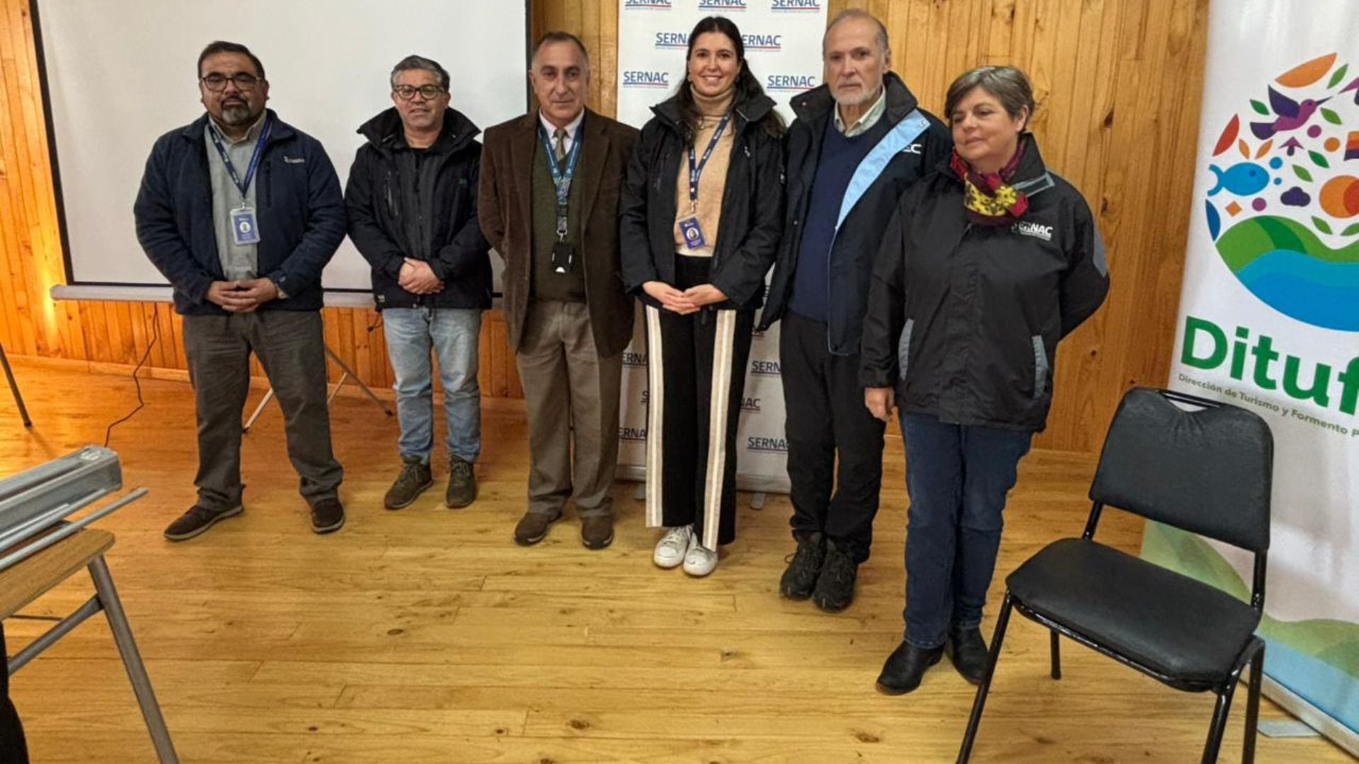 Saesa y comunidades rurales de Ancud dialogan para avanzar hacia un servicio eléctrico más seguro