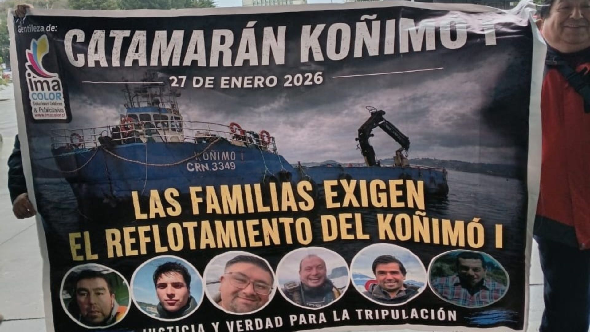 Estuario del Reloncaví: Autoridades ratifican que el reflotamiento del Koñimo I iniciará la próxima semana