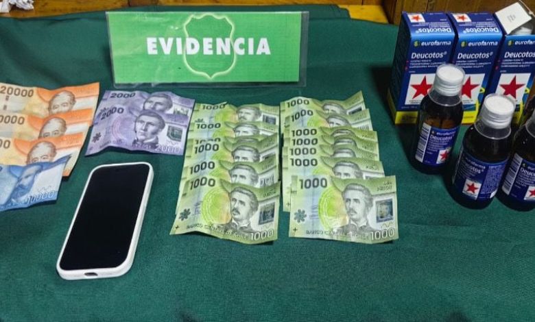 Detienen en Maullín a conductor que transportaba fármacos sujetos a control
