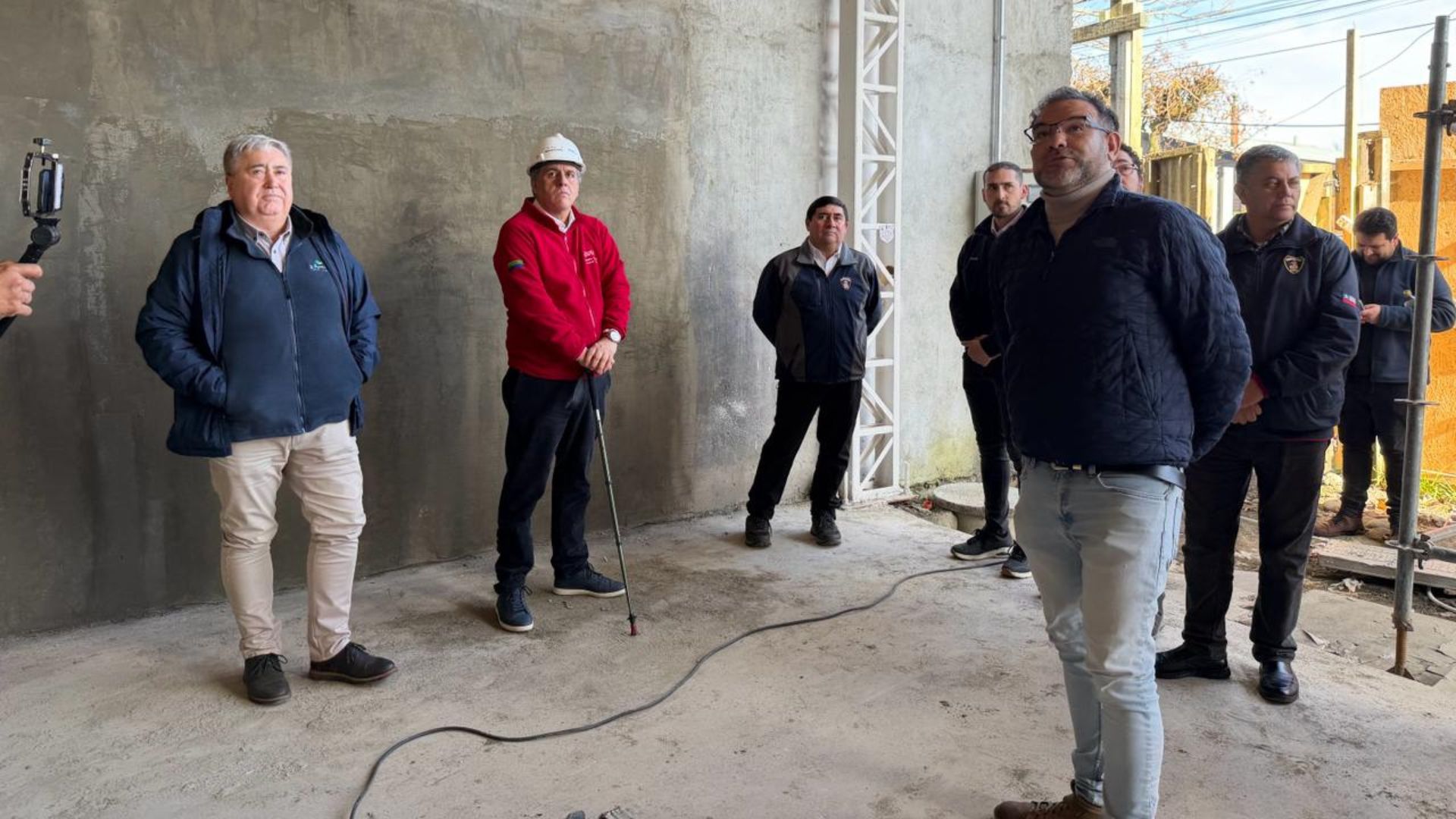 Gobernador Alejandro Santana revisa en terreno proyectos de inversión regional en Los Muermos