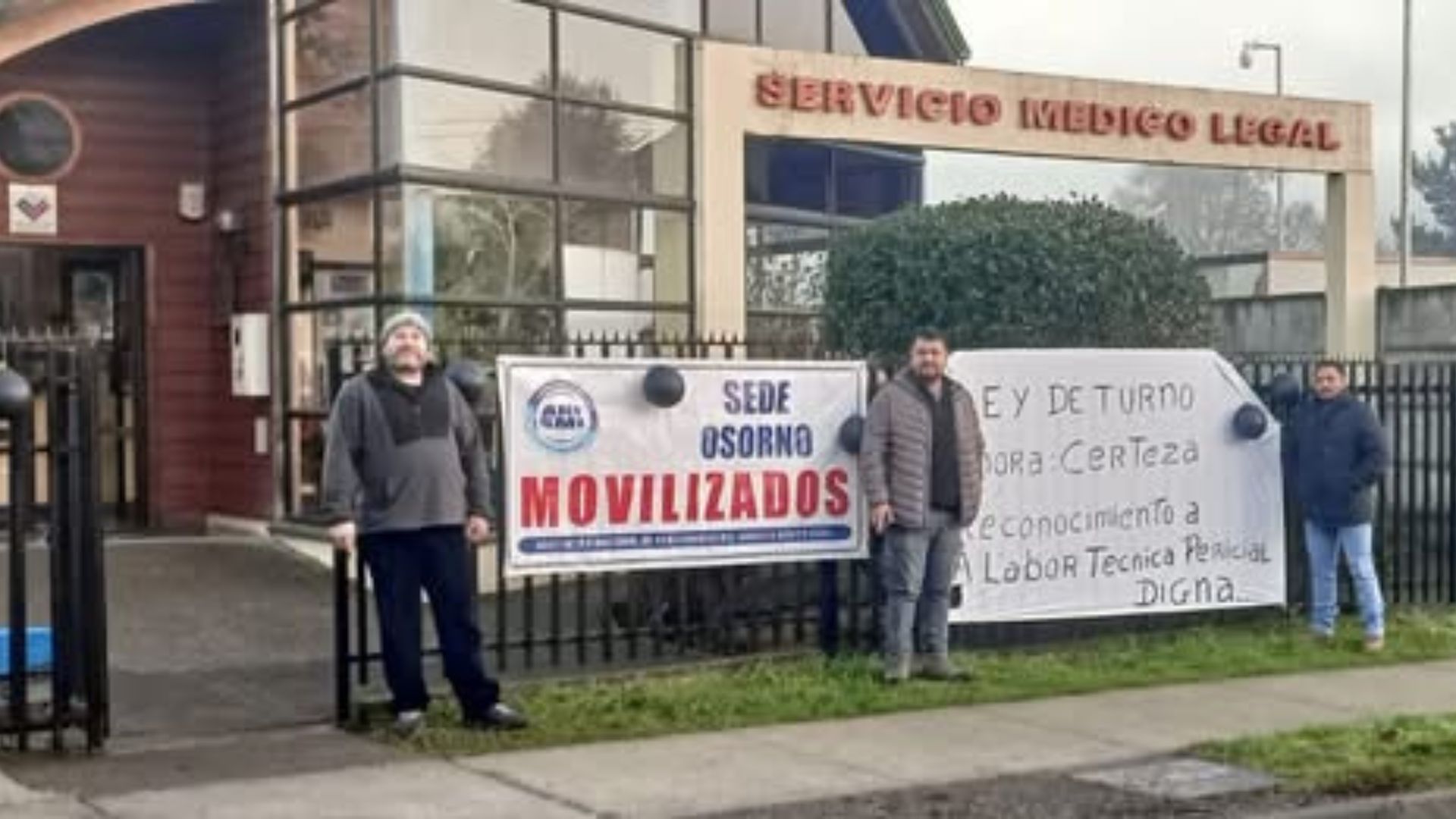 Funcionarios del SML inician paro indefinido y advierten retrasos en procedimientos forenses
