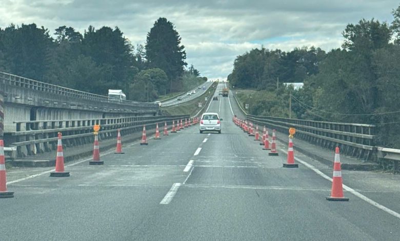 Lluvias mantienen cierres y trabajos en rutas de la Región de Los Lagos