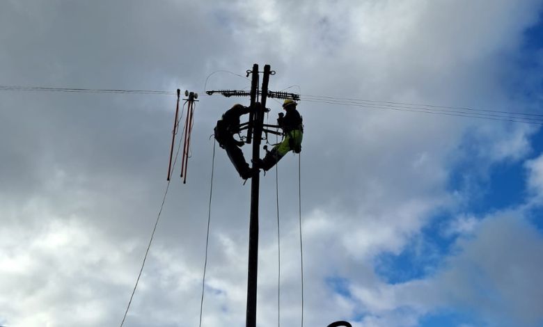 Saesa informa que trabajos de recuperación del servicio se concentraron en Ancud, Quellón y Dalcahue