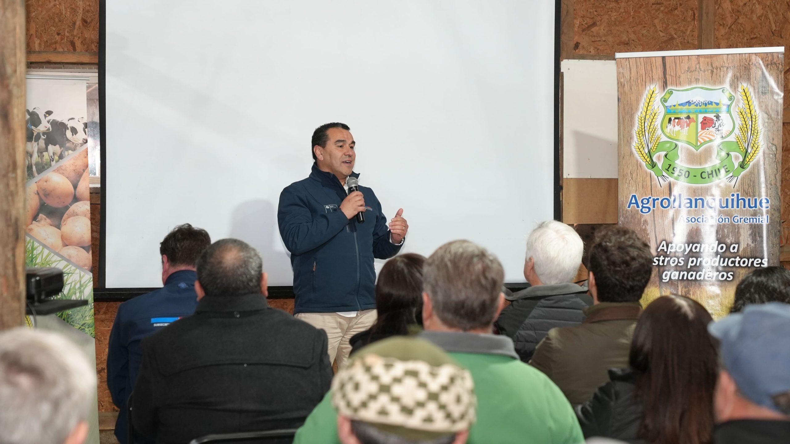 Agrollanquihue reunió a más de 120 agricultores para abordar los principales desafíos del agro