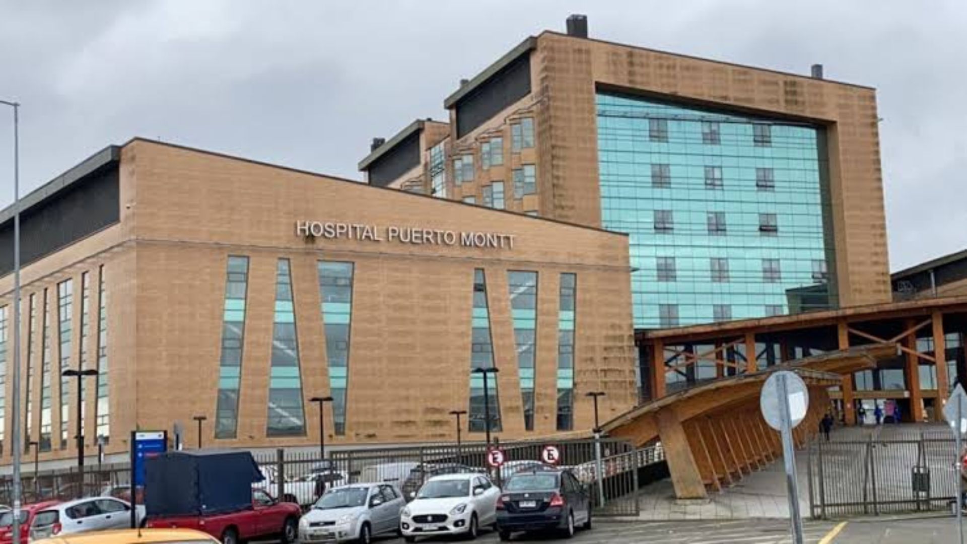 Advierten falencias en gestión del Hospital de Puerto Montt ante ministra de Salud