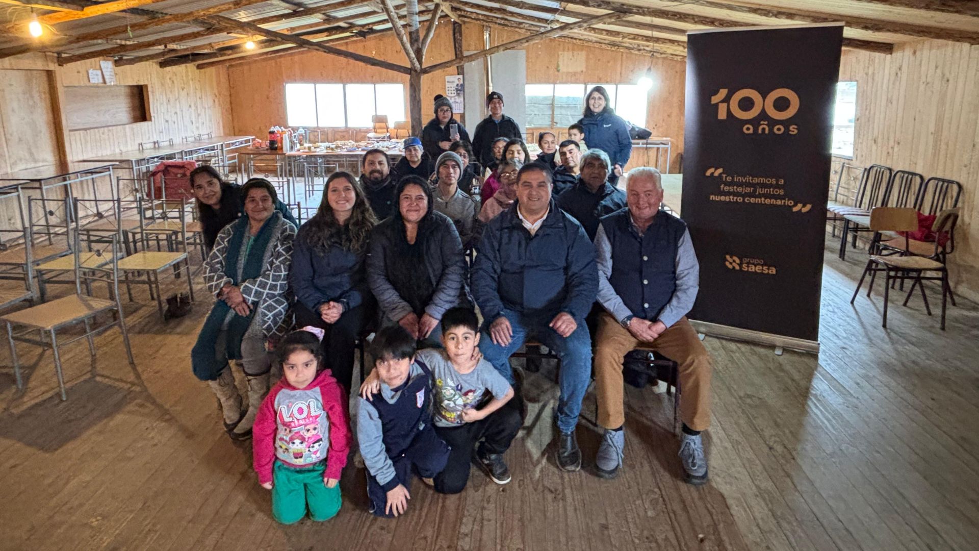 Saesa inauguró luminarias para vecinos del sector Cocauque a través de su programa “Barrios con Energía”