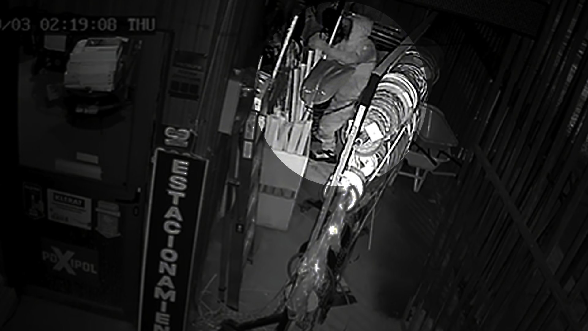 Detienen a hombre tras robo en ferretería del centro de Castro