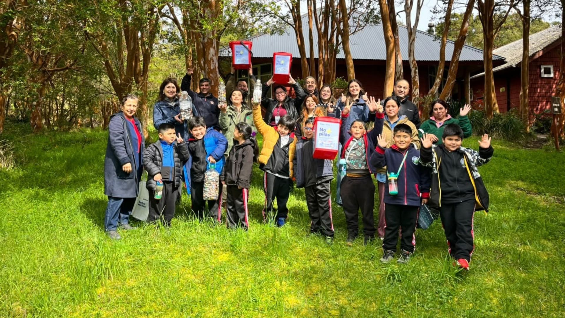 Saesa lanzó campaña «No + Pilas» en Parque Nacional Chiloé