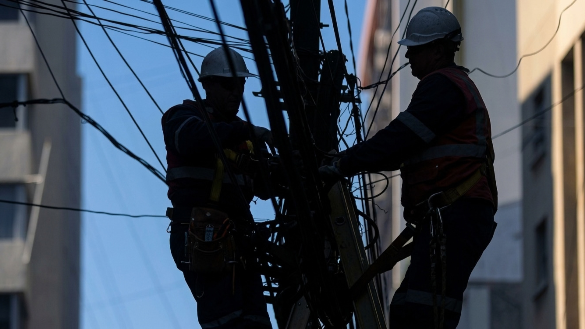 Más de dos toneladas de cables en desuso fueron retiradas en Ancud