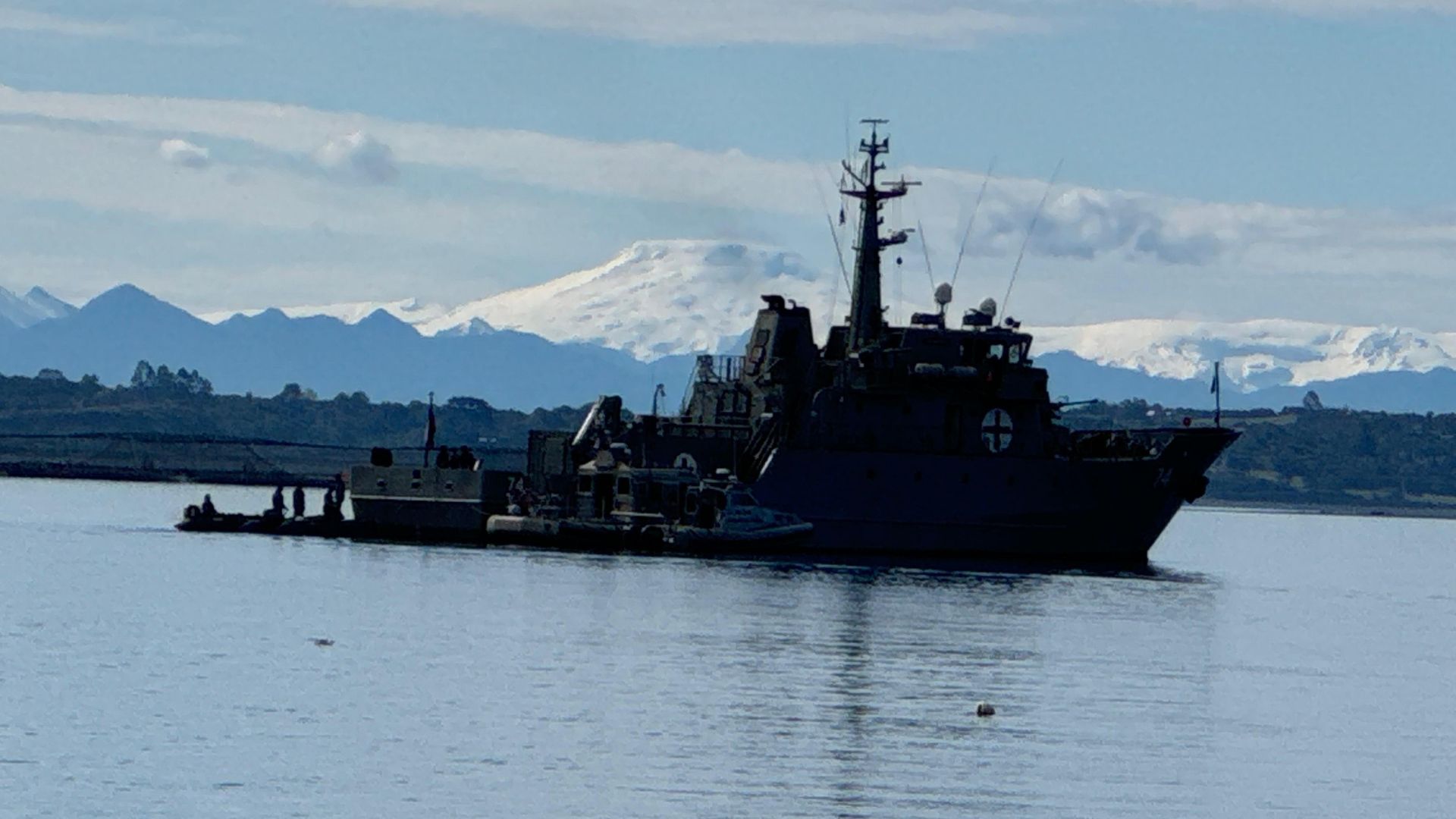 Cirujano Videla acerca prestaciones de salud a comunidades aisladas de Chiloé