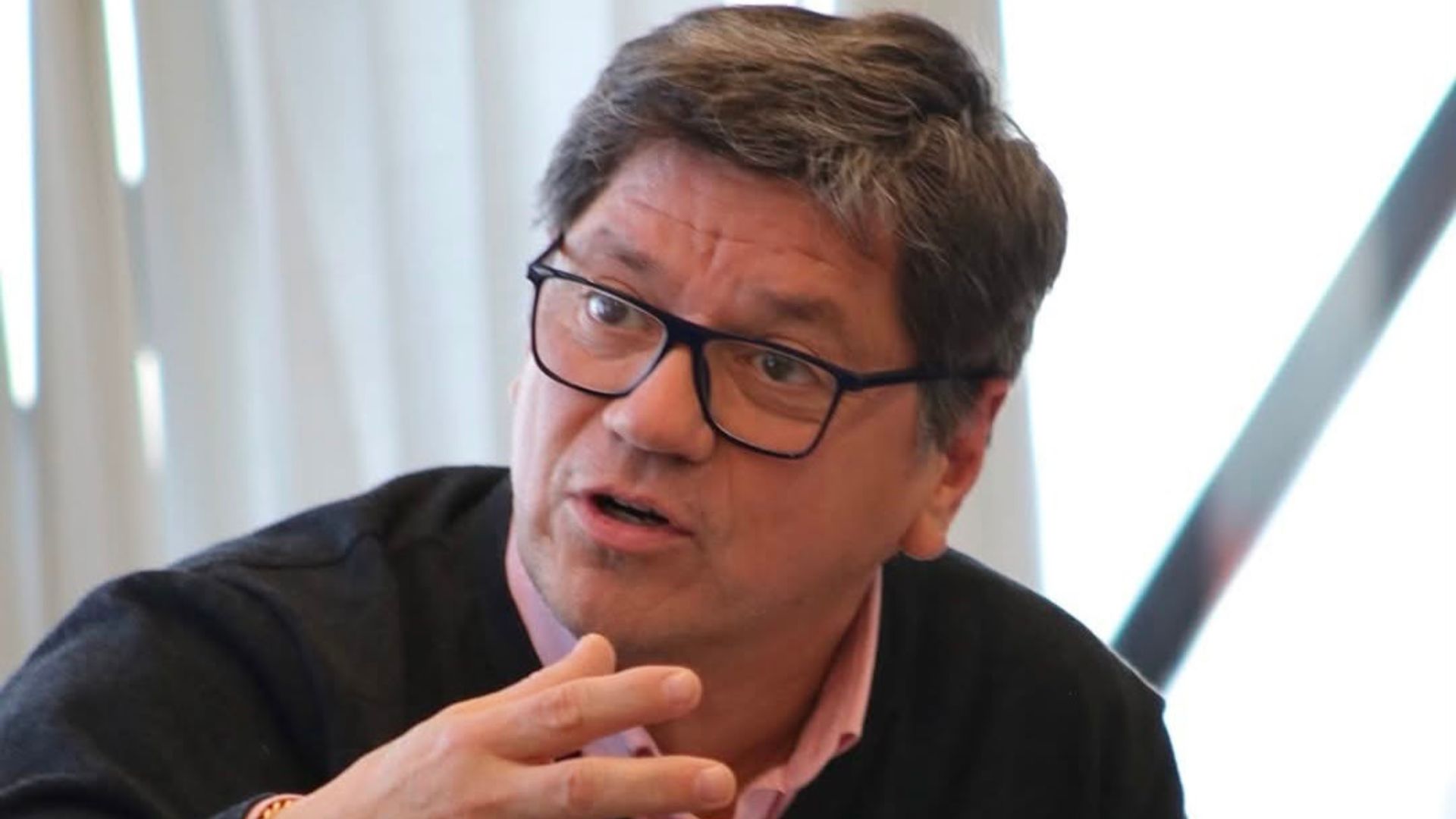 Julio Sanzana destaca histórico 100% de cumplimiento en Transparencia Activa del Gobierno Regional de Los Lagos