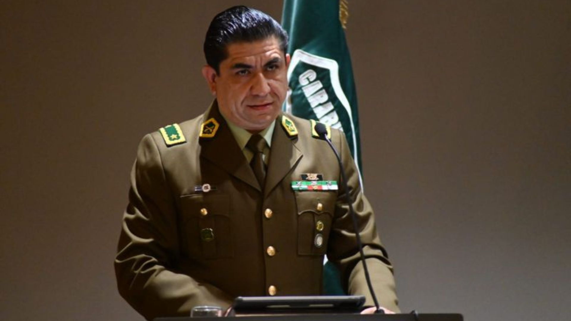 General Jorge Valdivia deja la jefatura de Carabineros en Los Lagos tras 18 meses