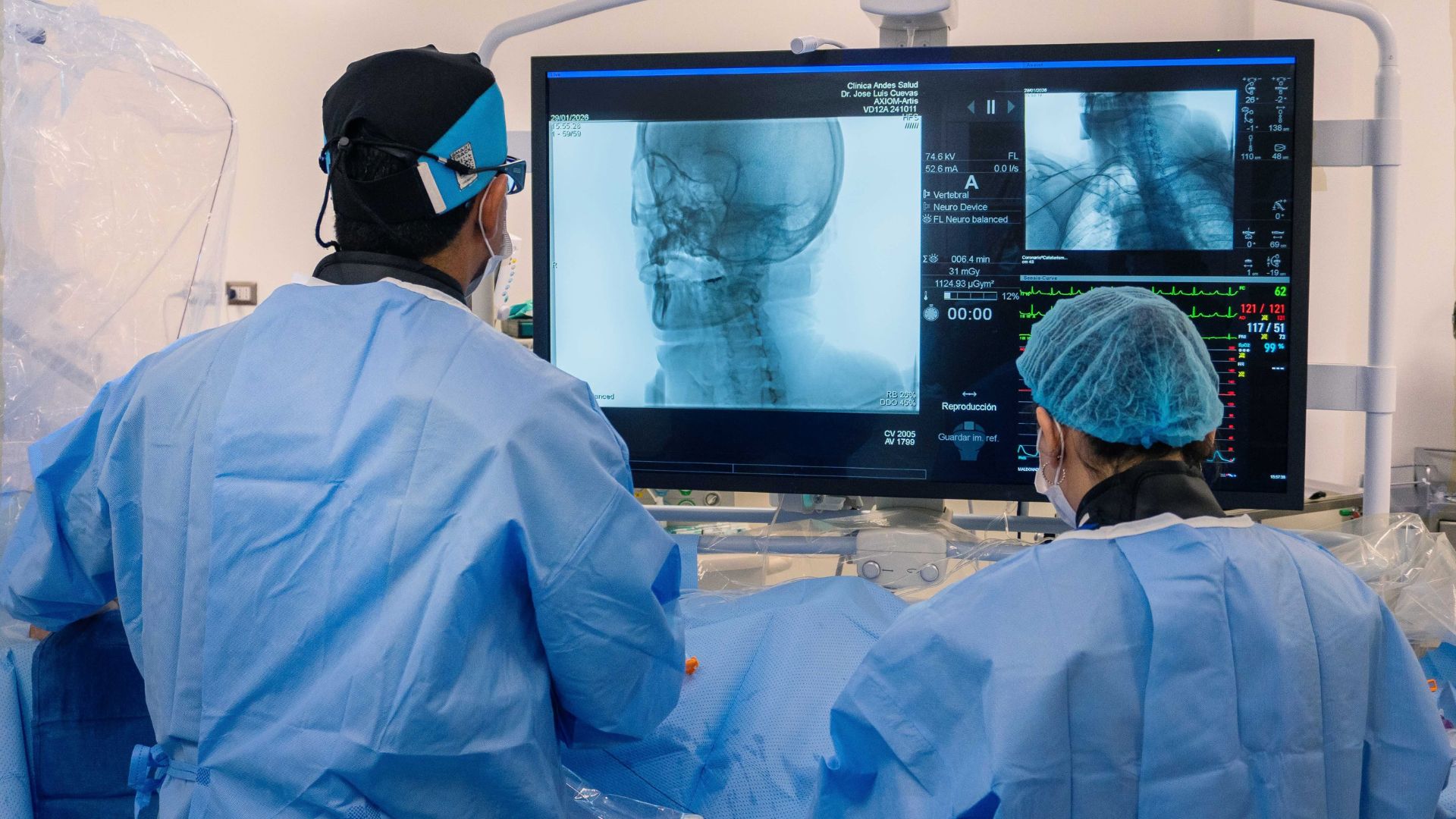 Andes Salud Puerto Montt realiza sus primeras trombectomías mecánicas cerebrales y fortalece la atención neurovascular de alta complejidad en la Región de Los Lagos